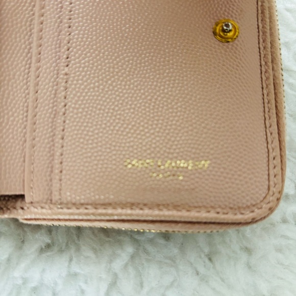 Yves Saint Laurent Cassandra Matellase Blush Grain Leather Compact Wallet - Picture 9 of 16
